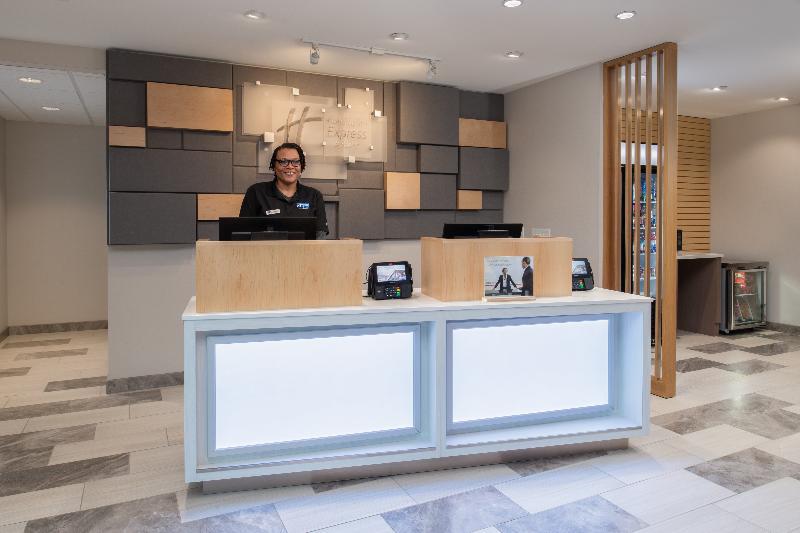 Holiday Inn Express & Suites - Camas By Ihg Dış mekan fotoğraf
